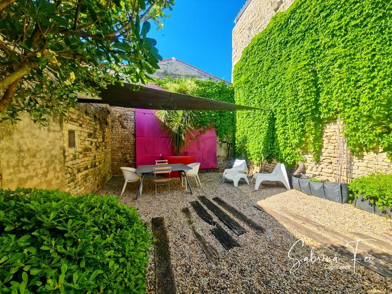 Maison en pierre - 112 m² - 4 pièces