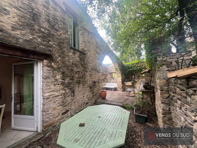 Maison en pierre - 140 m² - 7 pièces