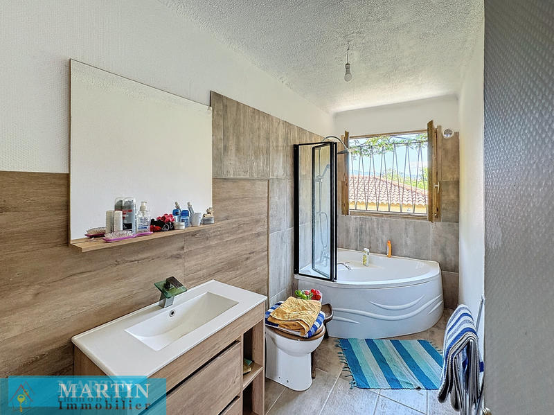 Villa - 170 m² - 5 pièces