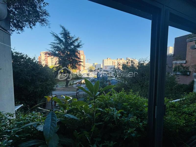 Appartement - 102 m² - 5 pièces