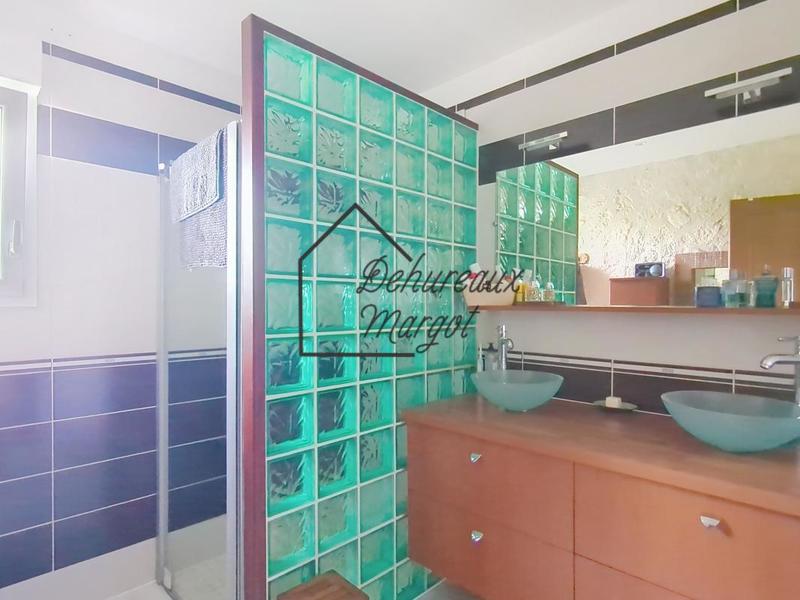 Maison - 123 m² - 7 pièces