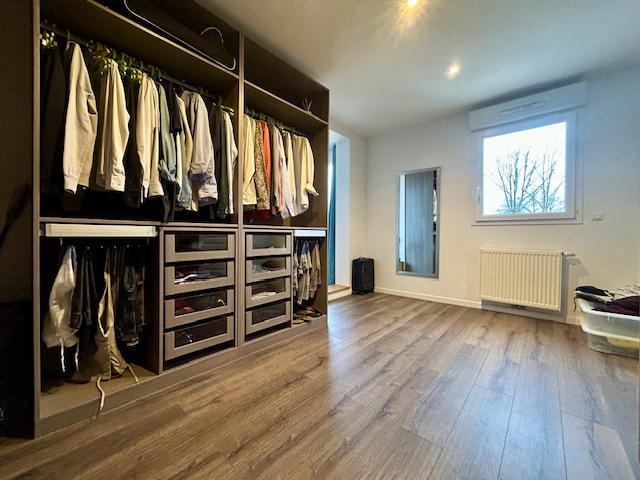 Maison - 167 m² - 7 pièces