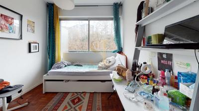 Appartement - 87 m² - 4 pièces