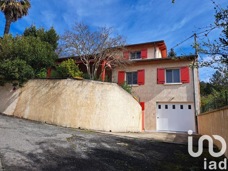 Maison - 122 m² - 5 pièces