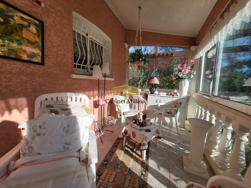 Maison - 188 m² - 6 pièces