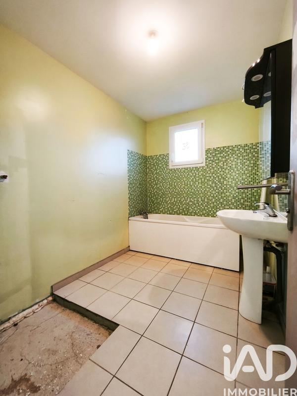 Maison - 84 m² - 5 pièces