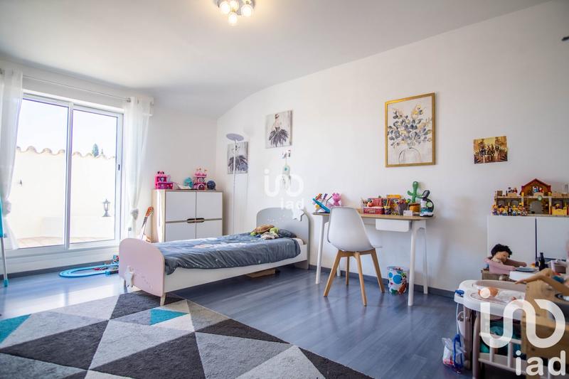 Maison - 315 m² - 14 pièces