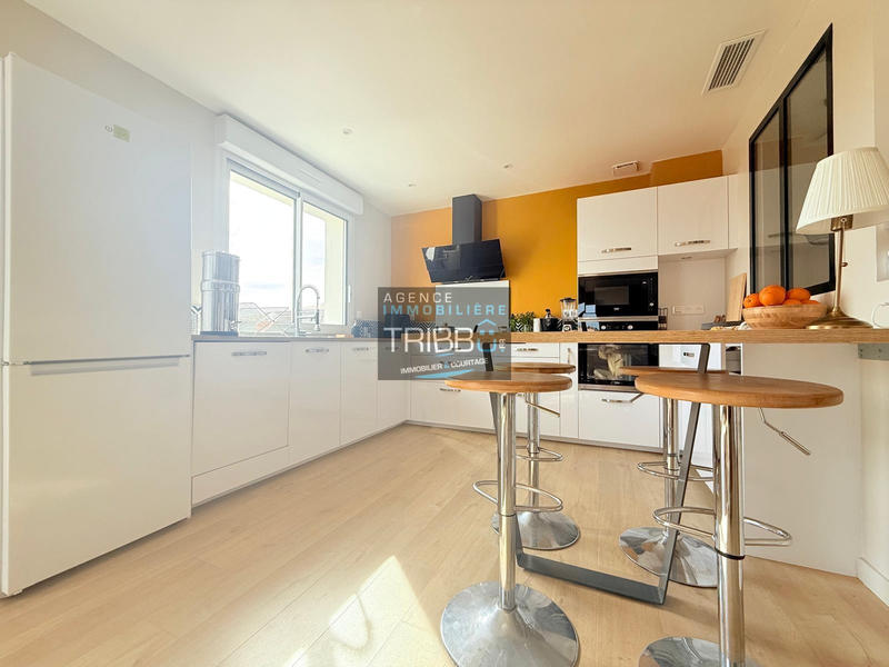 Appartement - 107 m² - 3 pièces