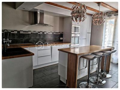 Duplex - 142 m² - 5 pièces