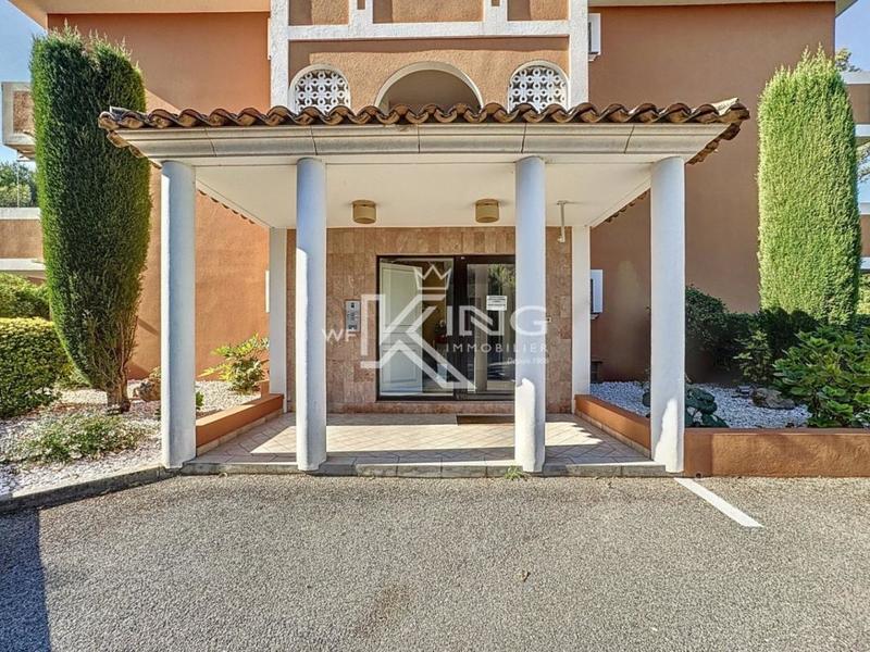 Appartement - 94 m² - 3 pièces