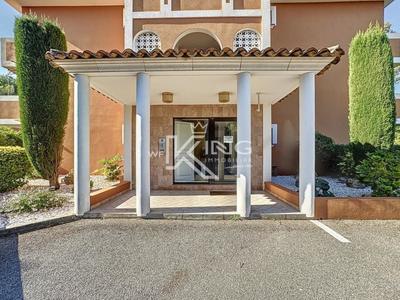 Appartement - 94 m² - 3 pièces