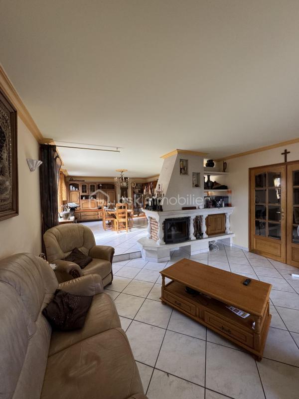 Maison - 258 m² - 10 pièces