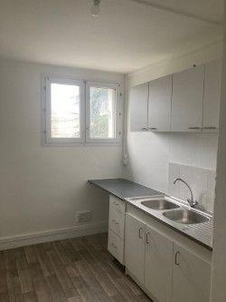 Appartement - 70 m² - 4 pièces