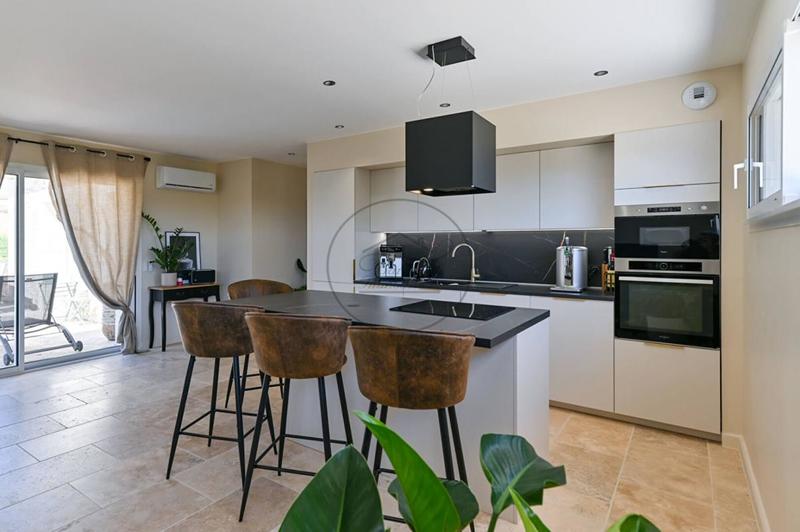 Villa - 124 m² - 5 pièces