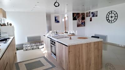 Maison de village - 122 m² - 3 pièces