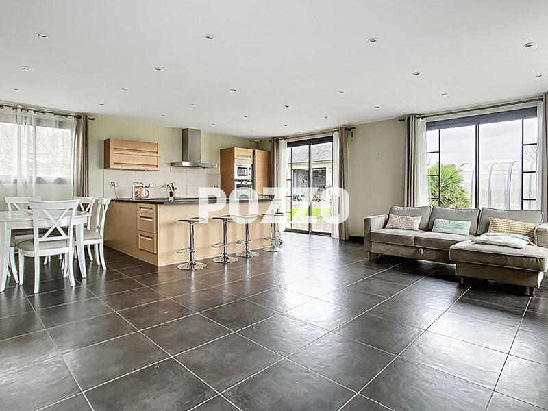 Maison - 125 m² - 5 pièces