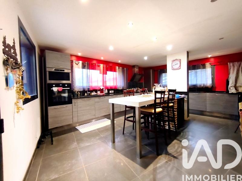 Maison de maîtres - 346 m² - 12 pièces