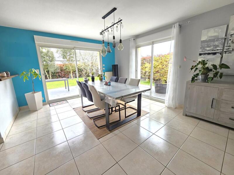 Maison - 152 m² - 7 pièces