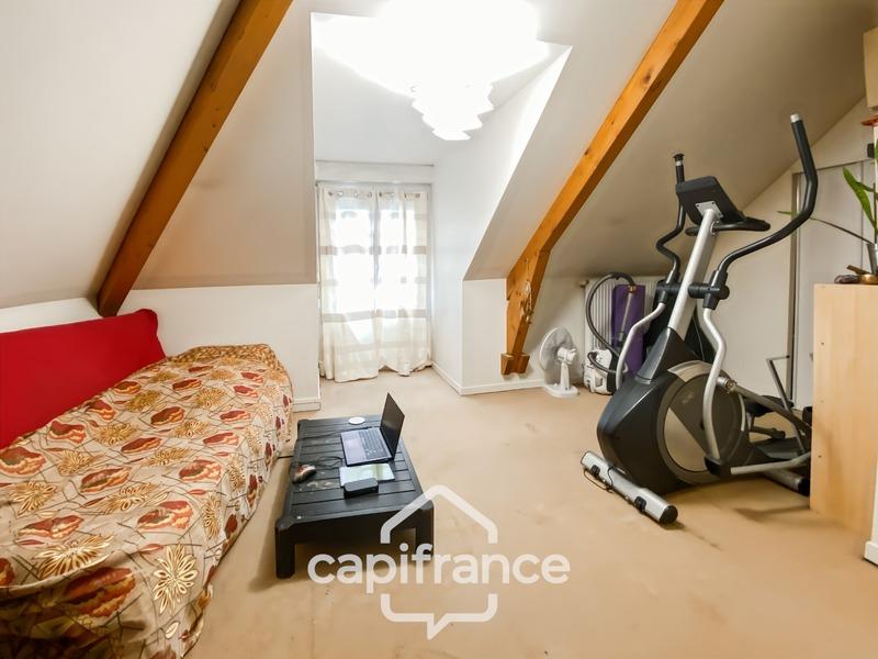 Maison - 153 m² - 7 pièces