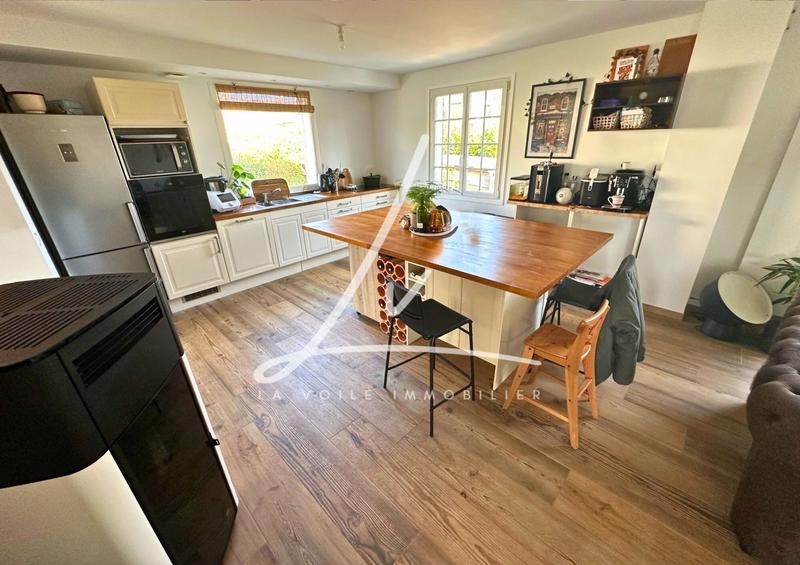 Maison - 100 m² - 5 pièces