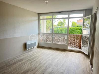 Studio - 26 m² - 1 pièce