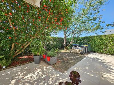 Maison traditionnelle - 104 m² - 4 pièces