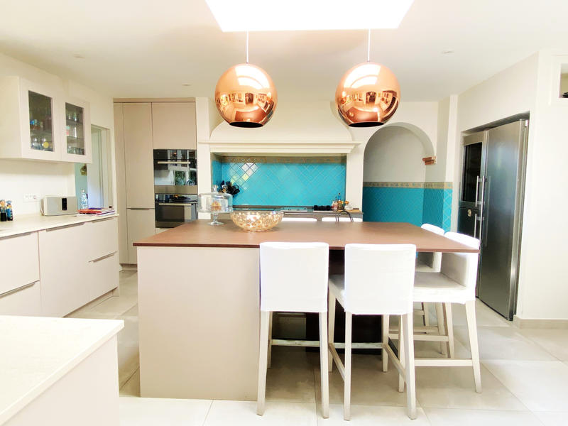 Villa - 240 m² - 5 pièces