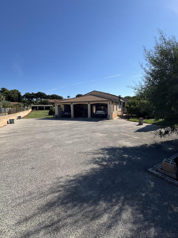 Villa - 115 m² - 5 pièces