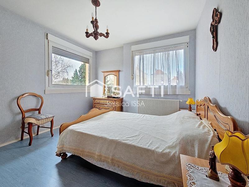 Appartement - 96 m² - 5 pièces