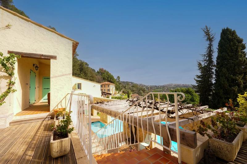 Villa - 204 m² - 7 pièces