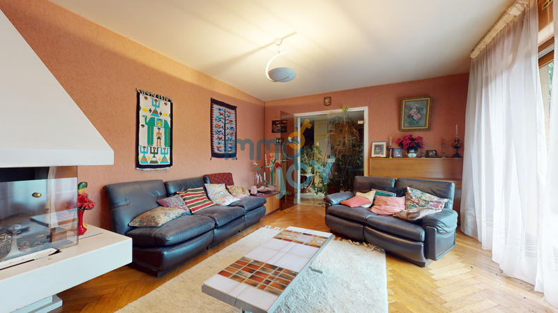 Maison - 160 m² - 7 pièces