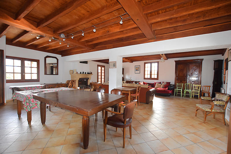 Maison - 172 m² - 5 pièces