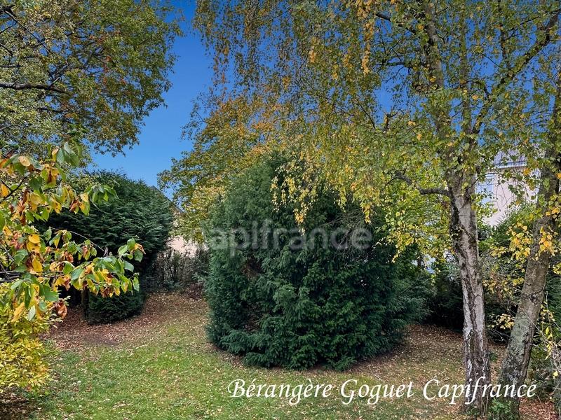 Maison - 174 m² - 8 pièces