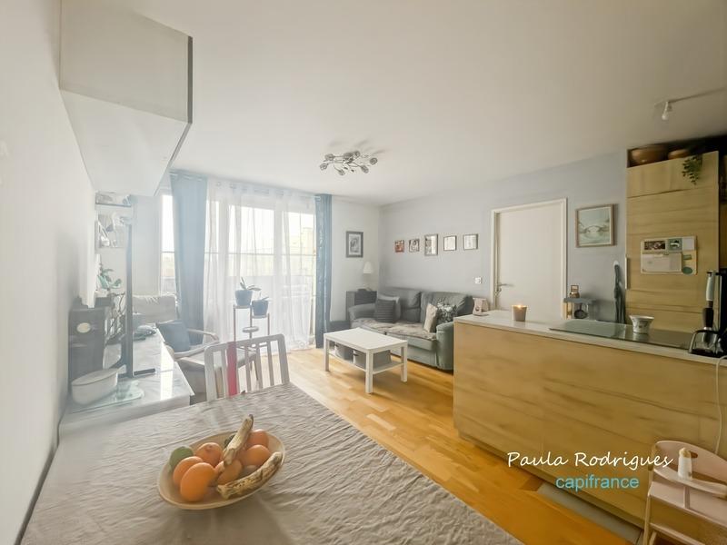 Appartement - 80 m² - 4 pièces