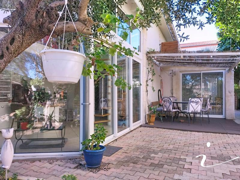 Maison de ville - 108 m² - 3 pièces