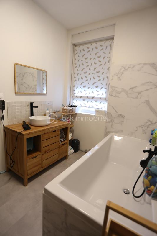 Maison de ville - 156 m² - 11 pièces