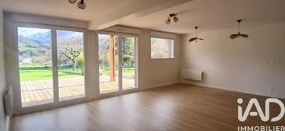 Appartement - 80 m² - 3 pièces