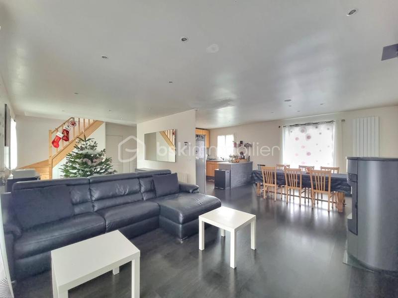 Maison traditionnelle - 120 m² - 5 pièces