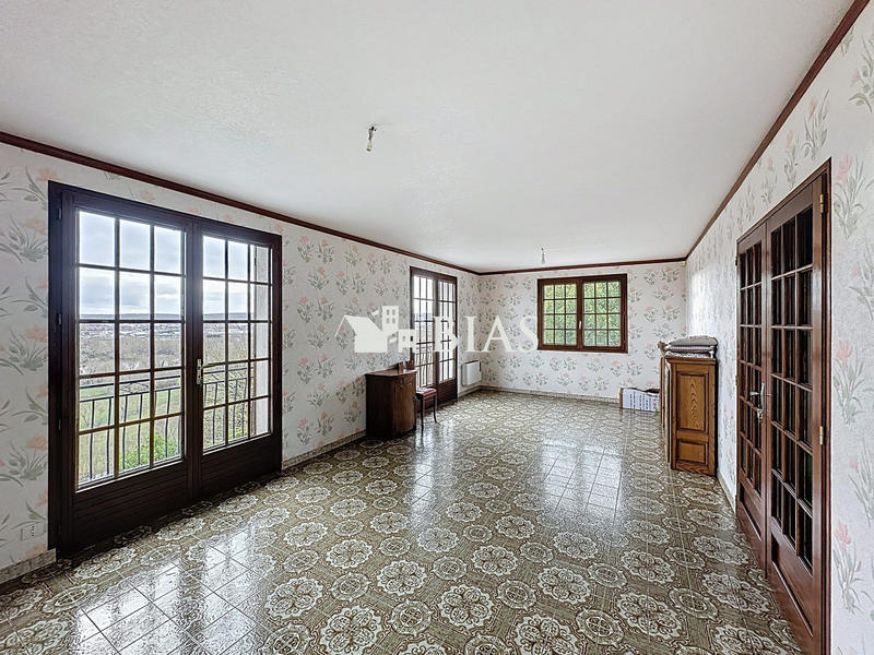 Maison - 122 m² - 5 pièces