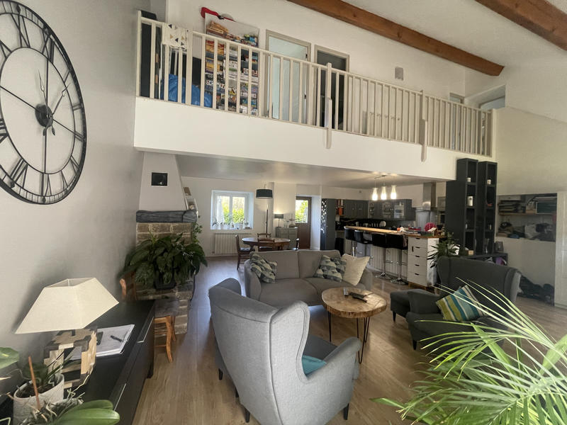 Maison - 700 m² - 22 pièces