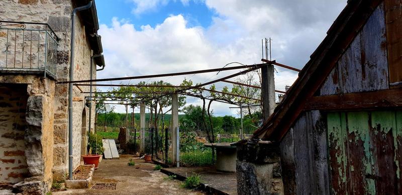 Mas - 330 m² - 10 pièces