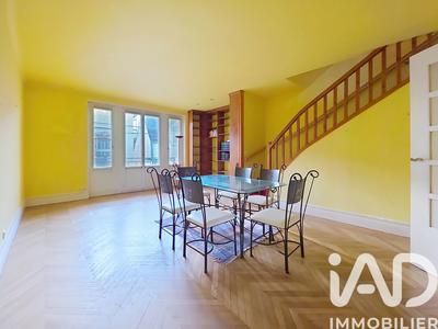 Maison - 141 m² - 6 pièces