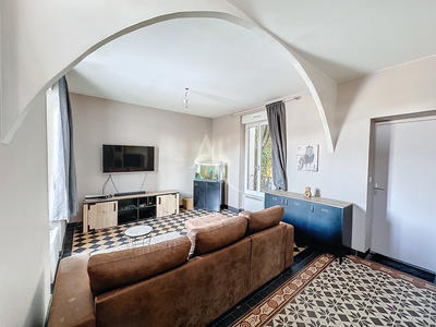 Immeuble - 2 pièces