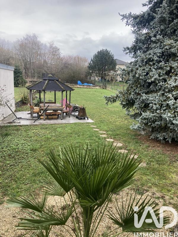 Maison - 102 m² - 5 pièces