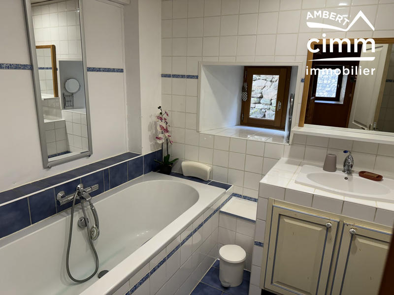 Maison - 124 m² - 7 pièces