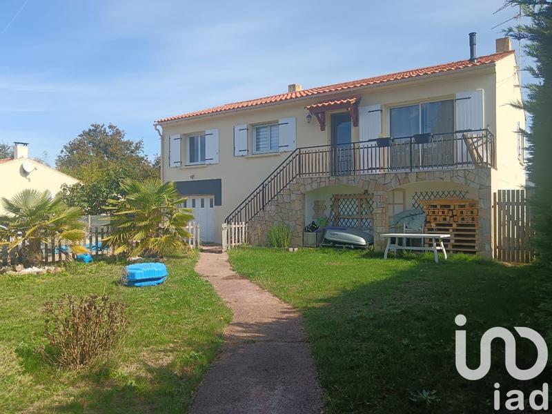 Maison - 136 m² - 4 pièces