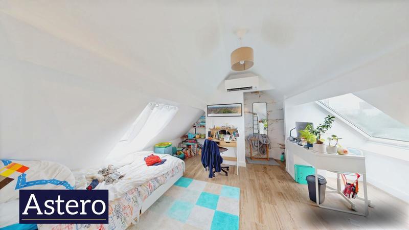 Maison - 160 m² - 6 pièces