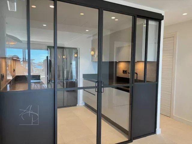 Appartement - 104 m² - 4 pièces