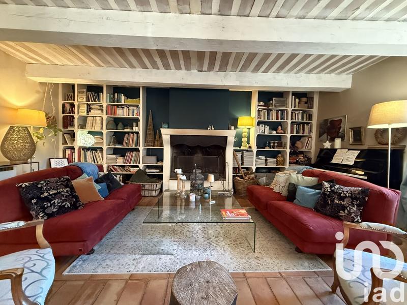 Maison - 322 m² - 11 pièces