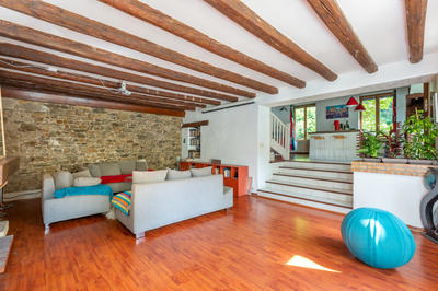 Maison - 245 m² - 7 pièces